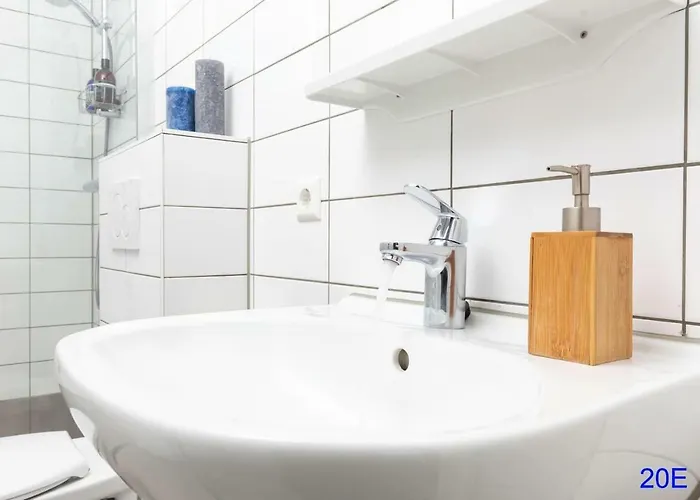 New View Modern Family Floor Utopia 20e